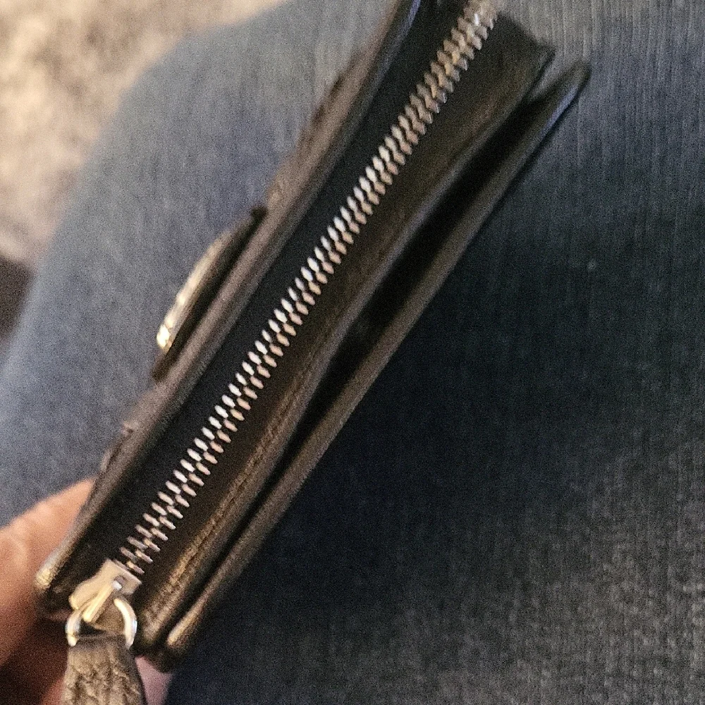 Black Leather Wallet with Decorative Button - Picture 3 of 8